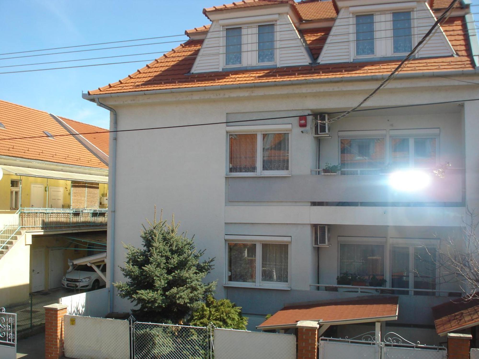 Szent Gyoergy Fogado Hotel Beci Exterior foto